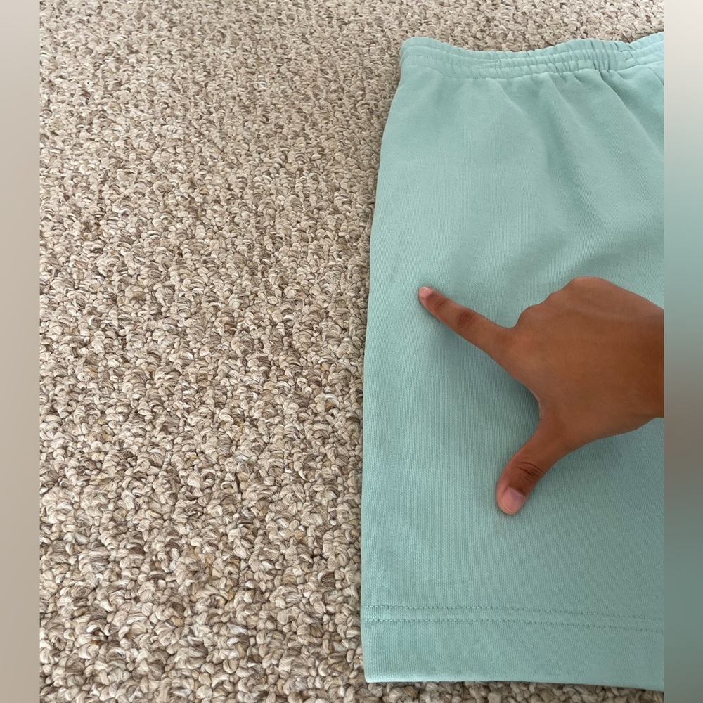 Lacoste Men’s Regular Fit Fleece Shorts – Aqua | Size Large | 8” Inseam - Picture 11 of 16